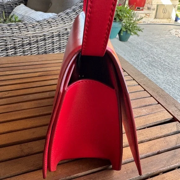 Givenchy Bow Cut Flap Bag Leather Medium Red Shoulder project bag purse - Picture 6 of 16